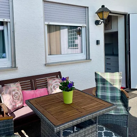 Am Weinberg 公寓 盖森海姆