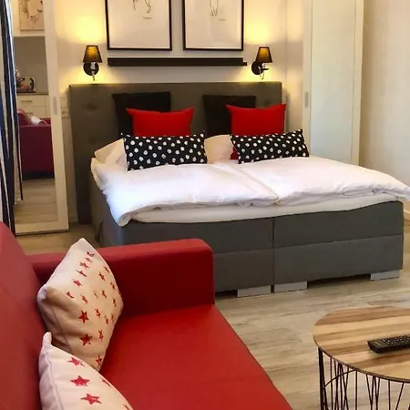 Am Weinberg * 盖森海姆